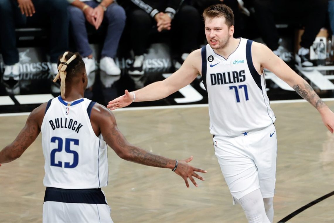Dončić ob novi zmagi Dallasa spet z več kot 30 točkami
