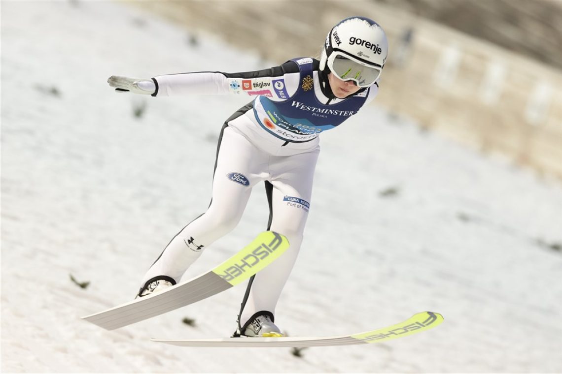 Slovenska četverica po polovici mešane ekipne tekme tretja