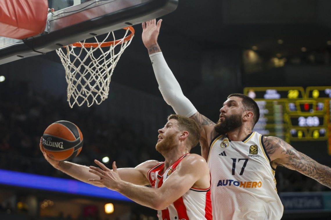 Real Madrid dobil derbi z Olympiakosom