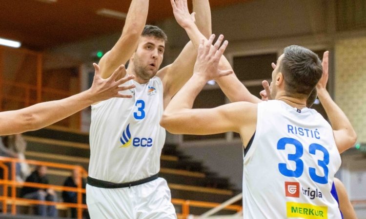 Košarkarji ECE Triglava so premagali LTH Castings s 86:72