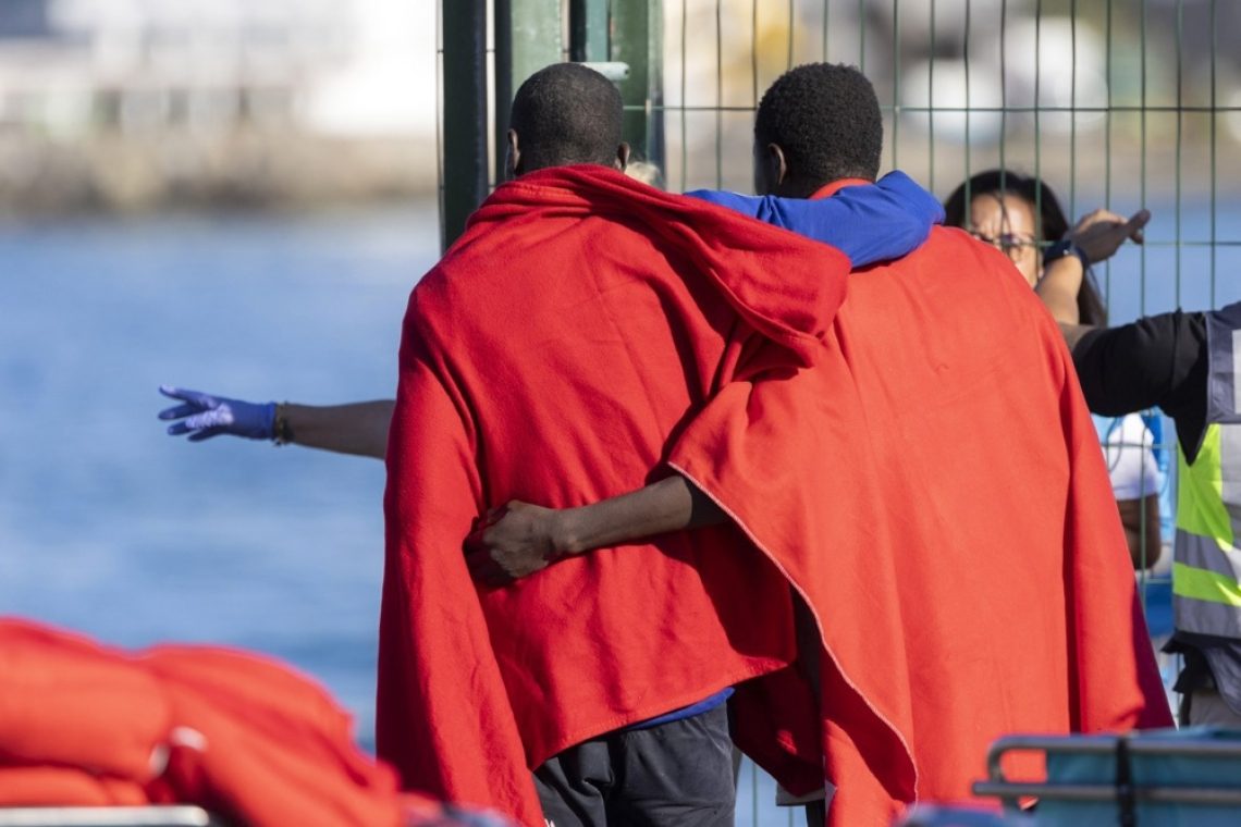 Na Kanarske otoke v dneh okoli božiča prispelo več kot 1700 migrantov