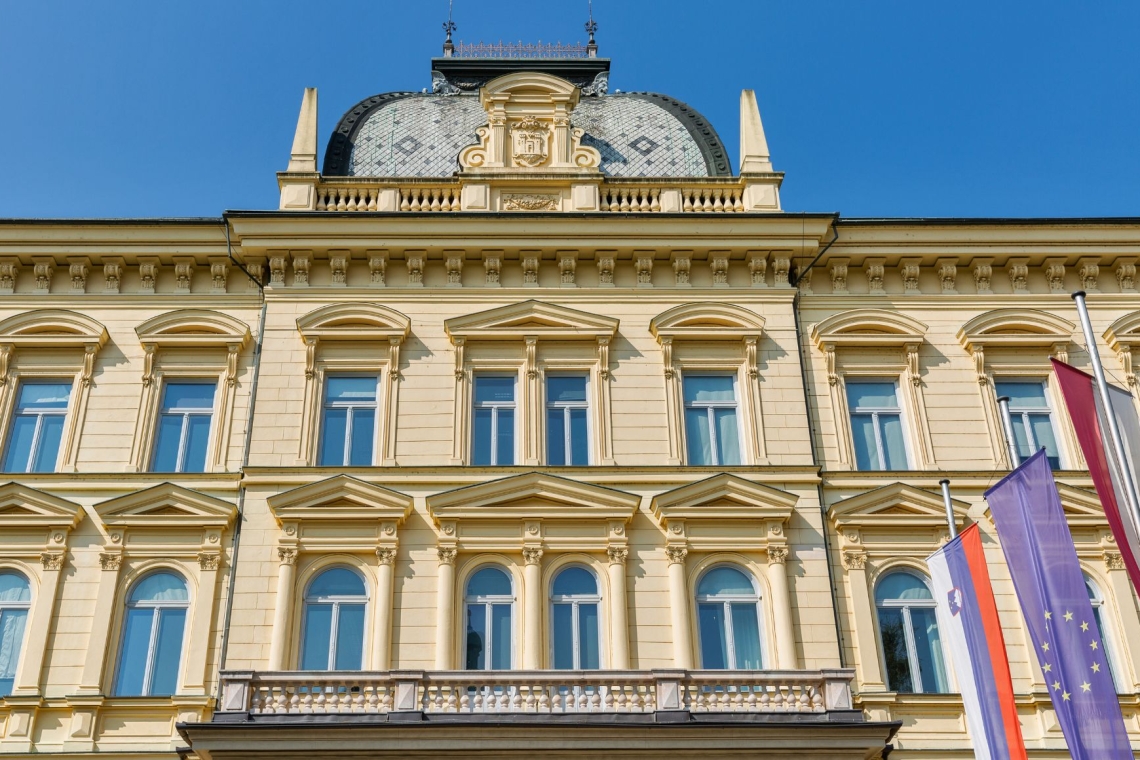 Univerza v Mariboru potrdila poslovno poročilo in načrtuje rekonstrukcijo stavbe v Ljubljani