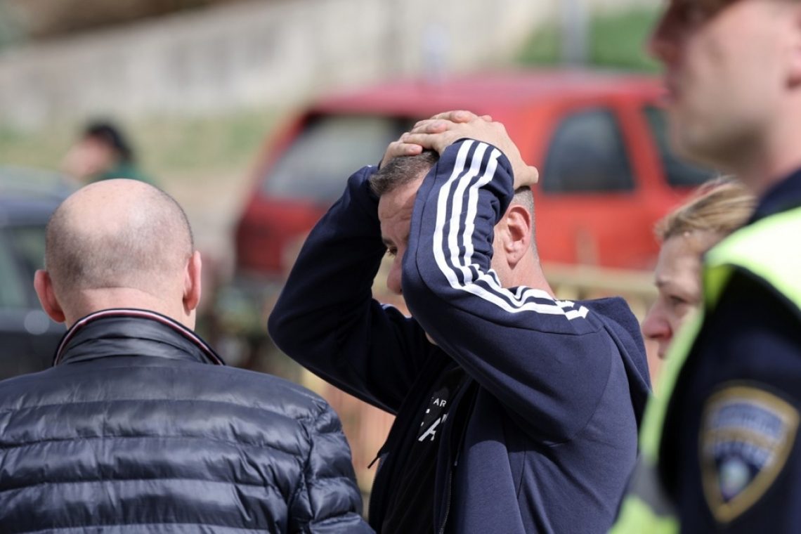 Preiskava požara v Kočanih: Več kot 20 osumljencev, številne mednarodne intervencije