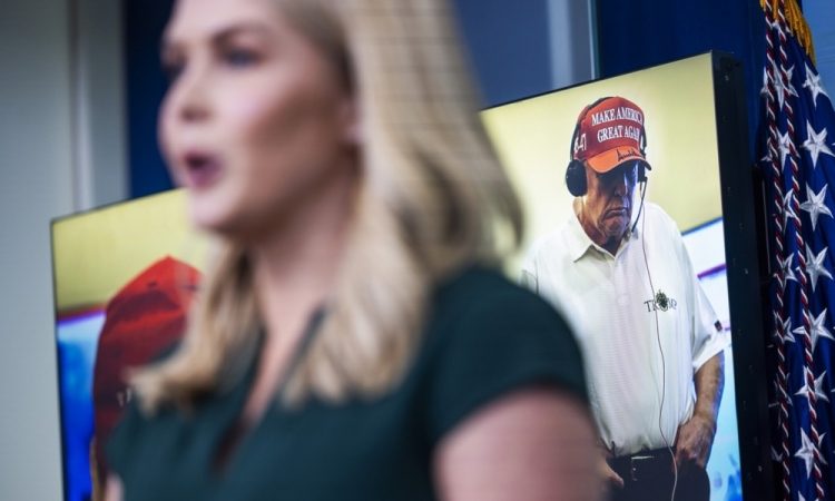 Trump napovedal objavo vseh dokumentov o umoru Kennedyja
