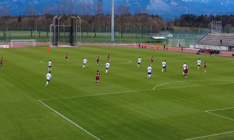 Triglav Kranj po zmagi nad Slovanom ujel Sežano