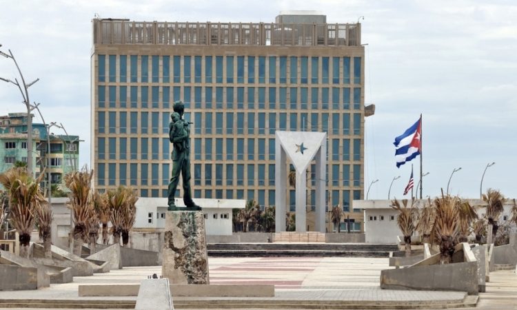 ZDA znova uvrstile Kubo na seznam držav, ki ne sodelujejo v boju proti terorizmu