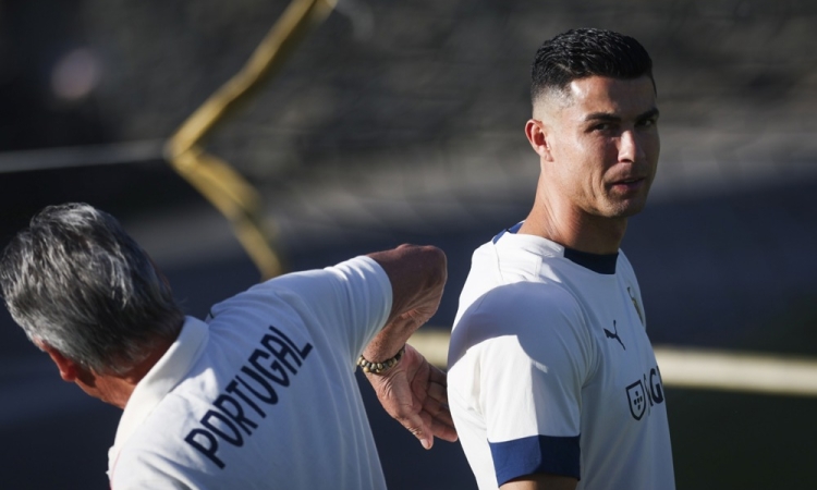 Cristiano Ronaldo postal prvi nogometni milijarder