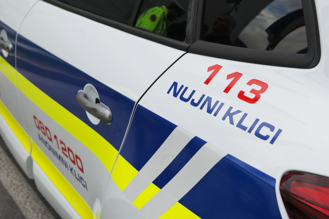 Policija išče očividce prometne nesreče na Jarški cesti