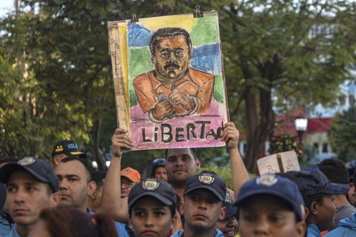 Protesti v Venezueli za vrnitev Madura