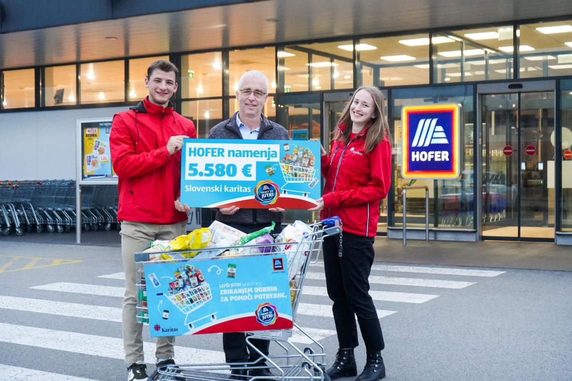Dobrodelna akcija Hoferja in Slovenske karitas prinesla pomoč več kot 3000 osebam