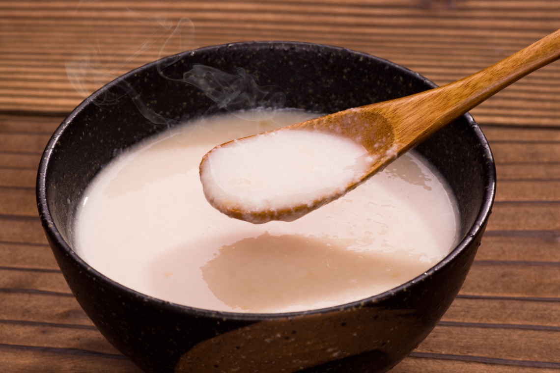 Amazake iz Kjota ohranja starodavno tradicijo fermentacije